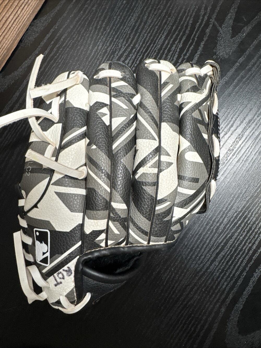 Rawlings Remix Tri-Color Left Baseball Glove 9" for Right Hand Thrower REM91P